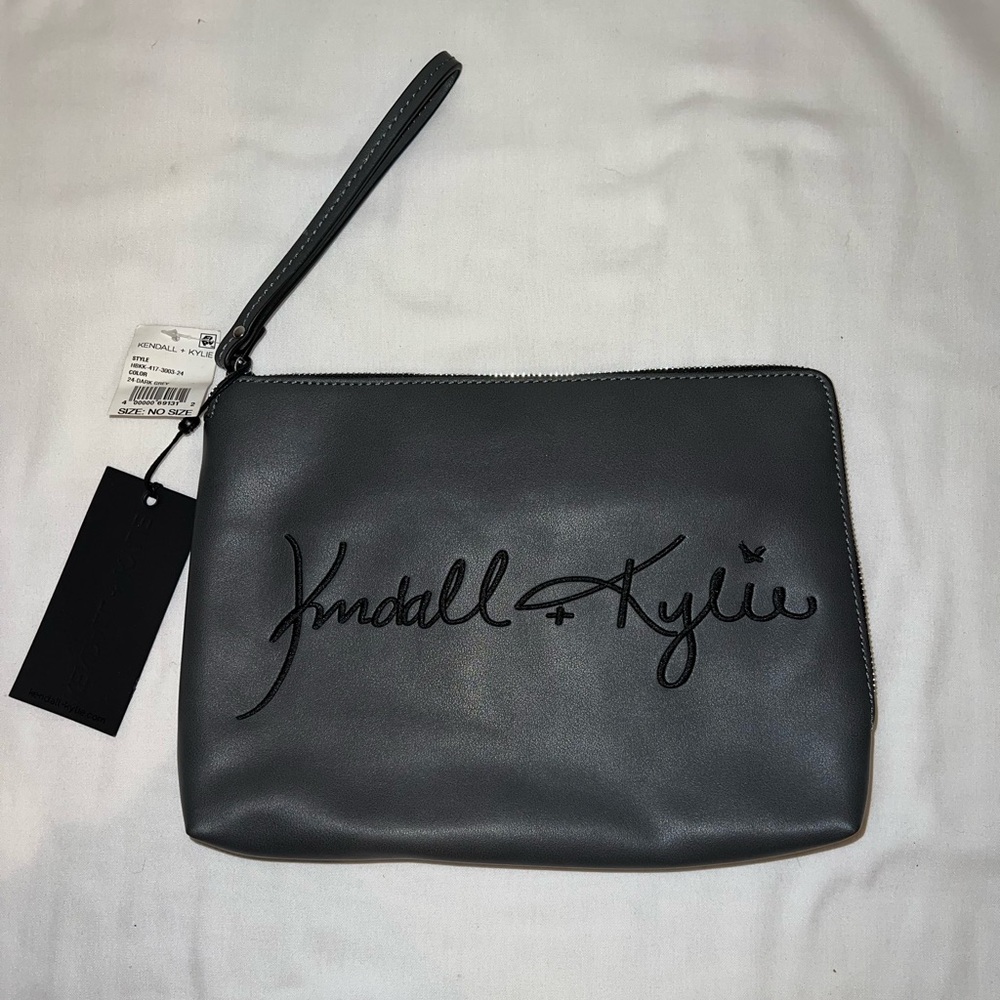 NWT Kendall & Kylie Dark Gray Black Clutch Wristlet w/ Dust bag